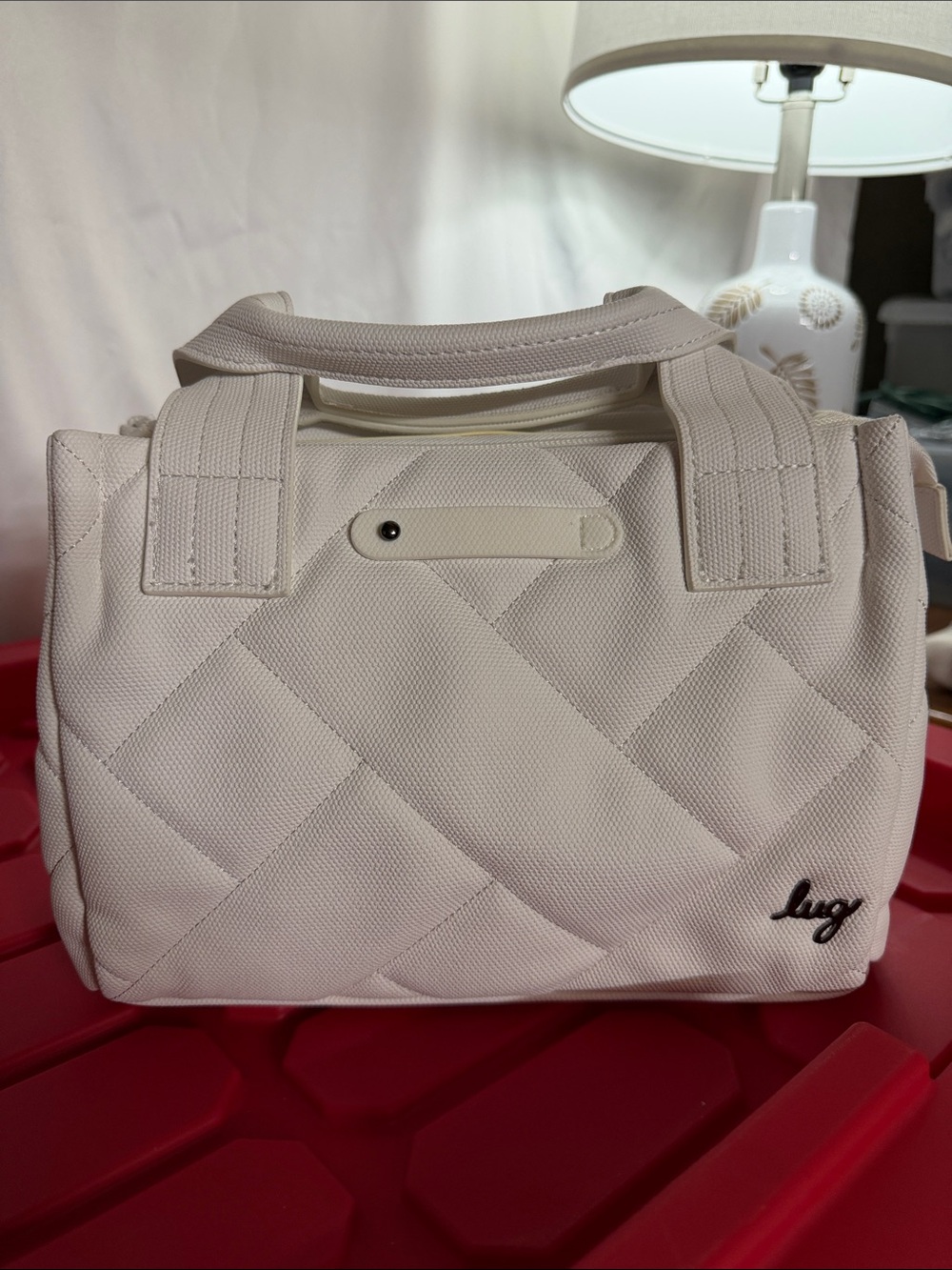 lug Matte luxe vegan leather jitterbug white like new